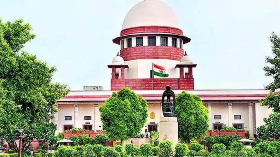 इलेक्टोरल बॉन्ड मामले में SBI को सुप्रीम कोर्ट से झटका, कल तक ही पूरी डिटेल देने का दिया आदेश