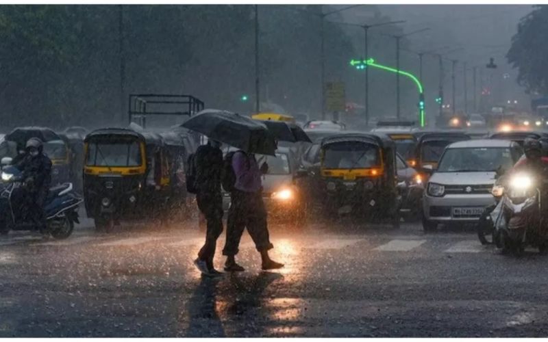 IMD Alert : मार्च में बिगड़ा मौसम का मिजाज, अगले 24 घंटे में इन जिलों में होगी भारी बारिश, अलर्ट हुआ जारी
