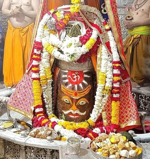 Live Darshan: हमारे साथ कीजिए देश और दुनिया के प्रमुख मंदिरों के लाइव दर्शन