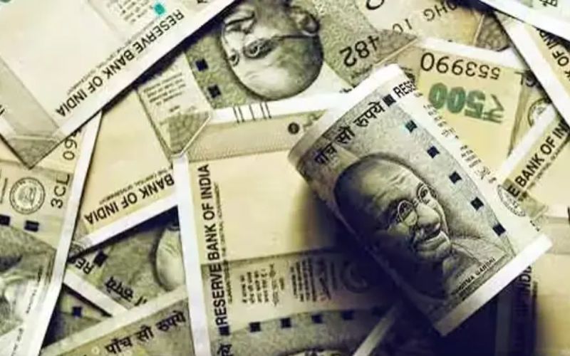 कर्मचारियों और पेंशनरों के लिए बड़ी खुशखबरी, होली से पहले DA में इतनी फीसदी वृद्धि तय!