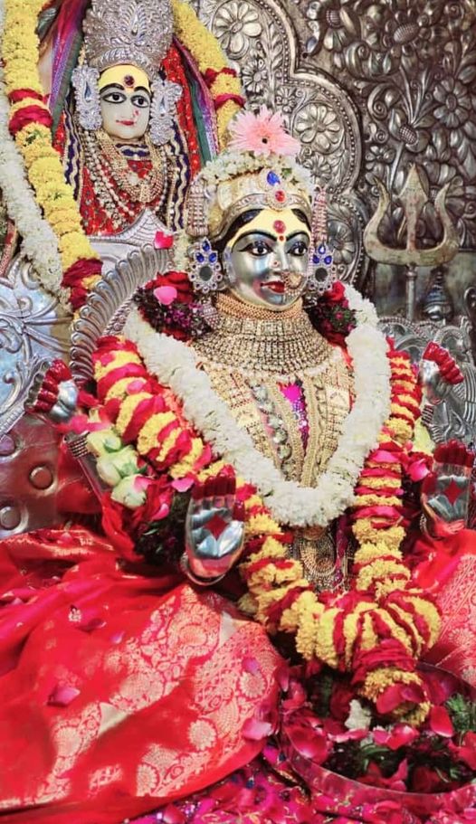 Live Darshan: हमारे साथ कीजिए देश और दुनिया के प्रमुख मंदिरों के लाइव दर्शन