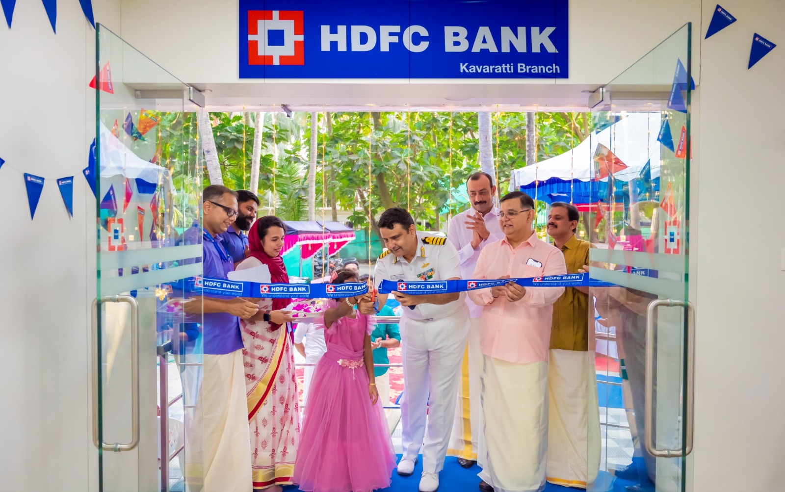 HDFC बैंक ने लक्षद्वीप के कवरत्ती द्वीप में खोली अपनी नई शाखा