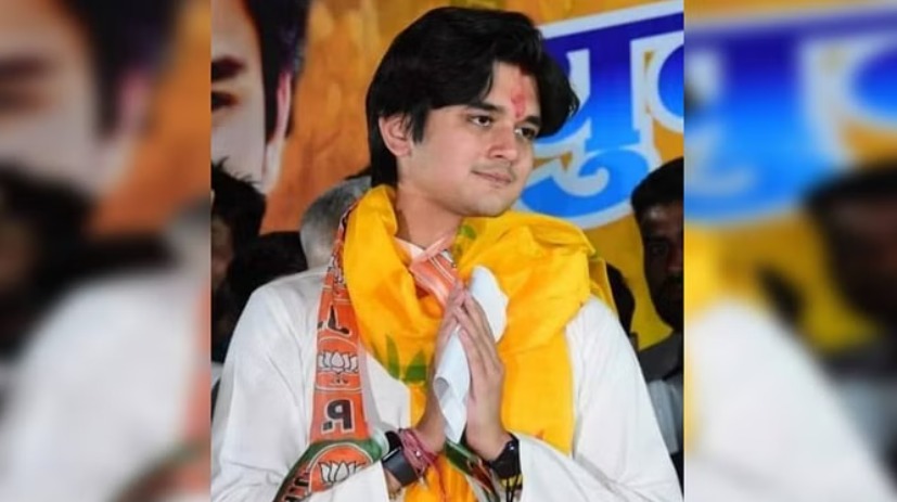 शिवपुरी में युवाओं से बोले महाआर्यमन - हमारे संबंध राजनीति नहीं, पारिवारिक