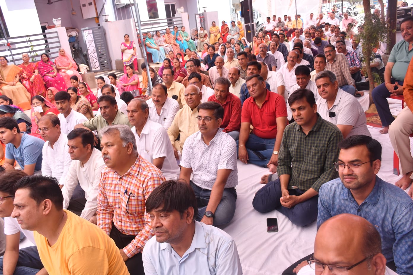 हमें फर्स्ट क्लास जीवन मिला इसे थर्ड क्लास न बनाएं : आचार्य विजय कुलबोधि