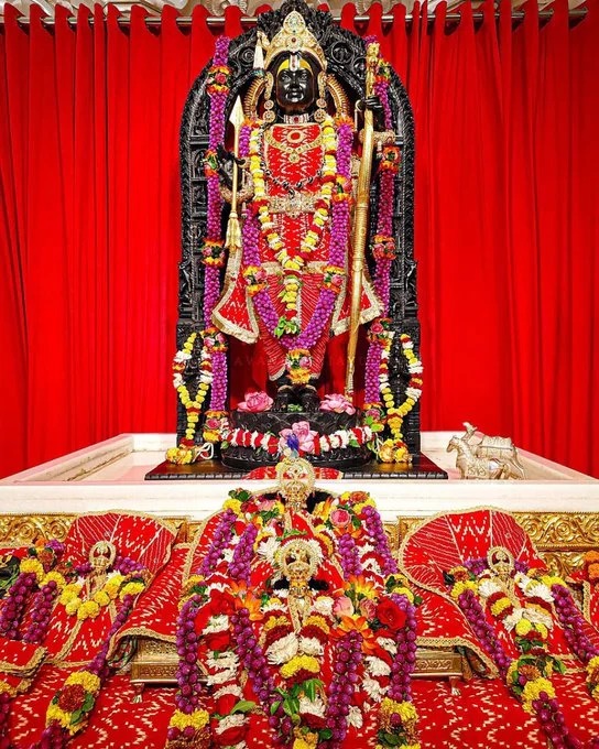 Live Darshan: हमारे साथ कीजिए देश और दुनिया के प्रमुख मंदिरों के प्रातः लाइव दर्शन