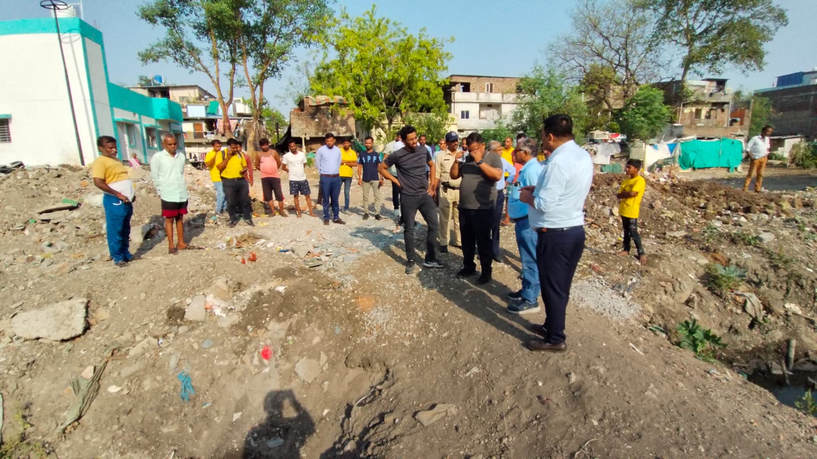 Indore News : नाला सफाई कार्य में लापरवाही, दरोगा को पड़ी भारी, 5 दिन का वेतन काटा