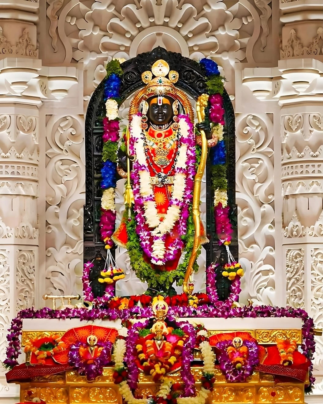 Live Darshan : हमारे साथ कीजिए देश और दुनिया के प्रमुख मंदिरों के लाइव दर्शन