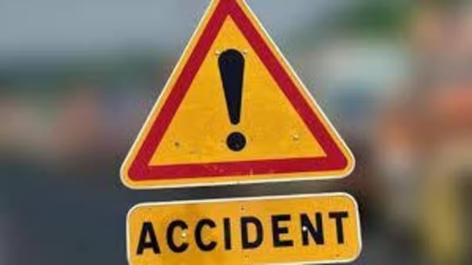 मध्य प्रदेश के जबलपुर जिले में ट्रैक्टर-ट्रॉली पलटने से पांच बच्चों की मौत, दो घायल
