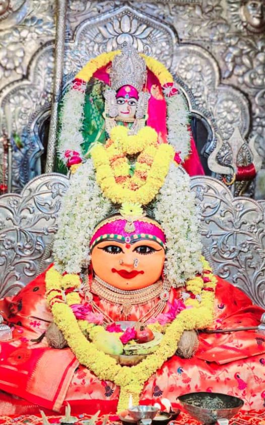 Live Darshan: हमारे साथ कीजिए देश और दुनिया के प्रमुख मंदिरों के प्रातः लाइव दर्शन