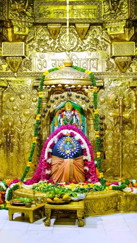 Live Darshan: हमारे साथ कीजिए देश और दुनिया के प्रमुख मंदिरों के प्रातः लाइव दर्शन