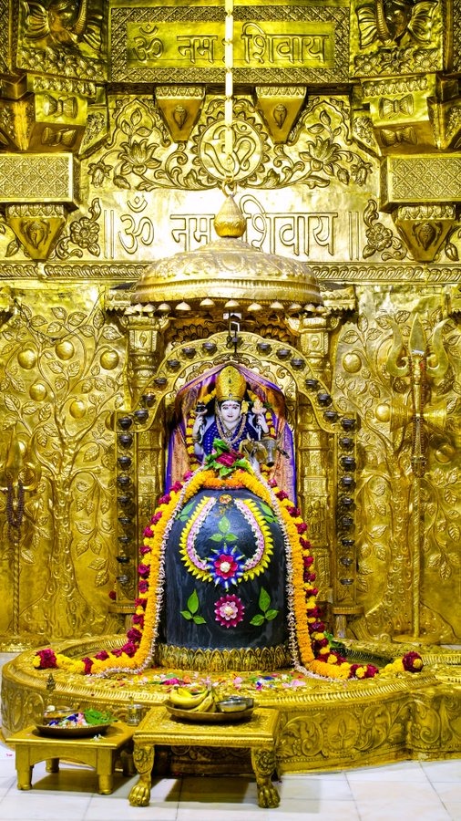 Live Darshan: हमारे साथ कीजिए देश और दुनिया के प्रमुख मंदिरों के प्रातः लाइव दर्शन