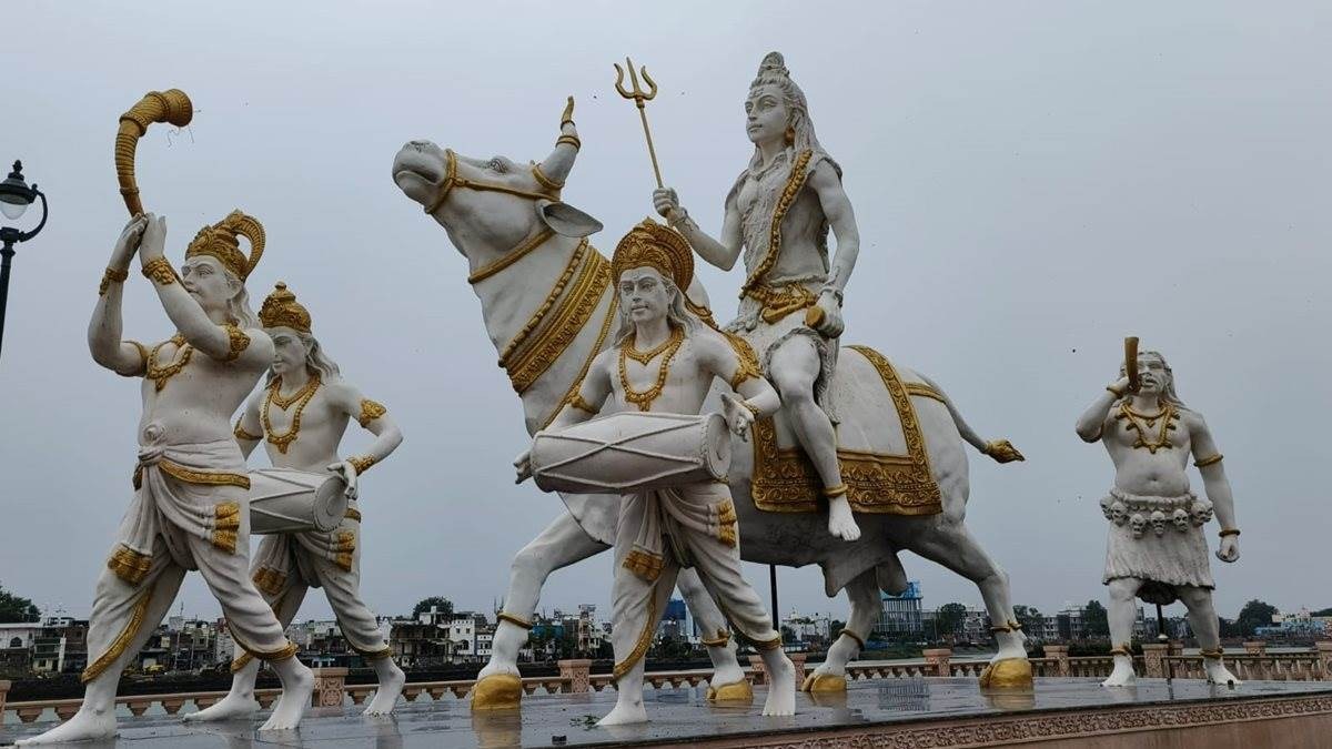 Ujjain Mahakal Mandir : महाकाल लोक ने बदली उज्जैन की तस्वीर, 169 करोड़ रुपये हुई मंदिर की आय, रोजाना चार गुना बढ़े श्रध्दालु