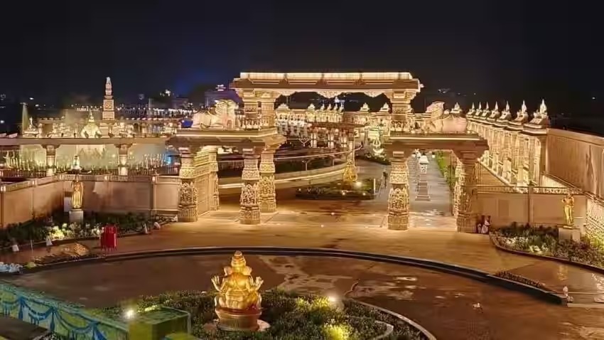 Ujjain Mahakal Mandir : महाकाल लोक ने बदली उज्जैन की तस्वीर, 169 करोड़ रुपये हुई मंदिर की आय, रोजाना चार गुना बढ़े श्रध्दालु