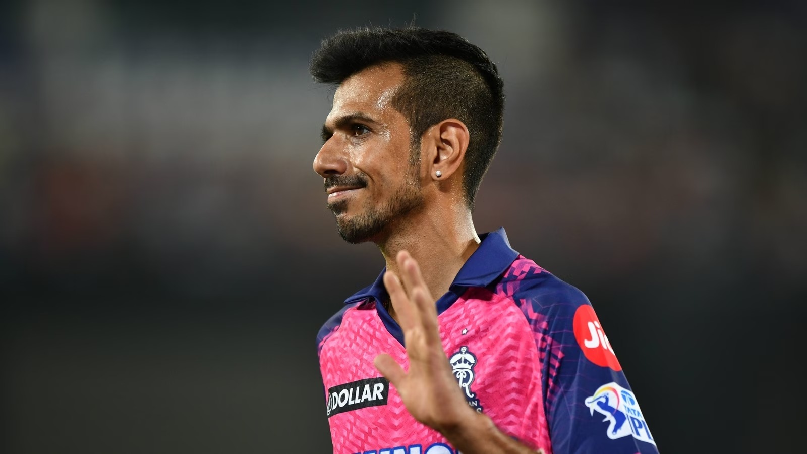 IPL में युजवेंद्र चहल ने बनाया शर्मनाक रिकॉर्ड, पीयूष चावला को किया पीछे