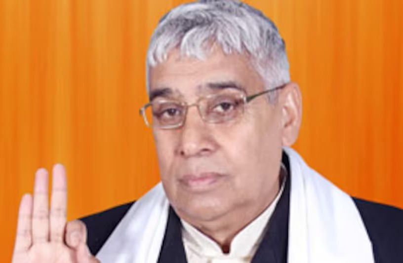 संत रामपाल महाराज पर आरोप, बजरंग दल ने पुलिस को सौपा आवेदन, कहा- 'हिन्दू देवी- देवता के बारें में...'