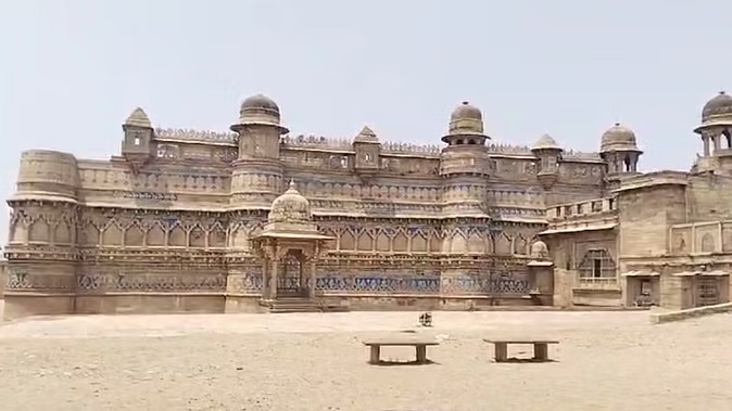 MP पर्यटन पर भीषण गर्मी का असर, पर्यटन स्थलों पर देखी गई 90 प्रतिशत तक कमी