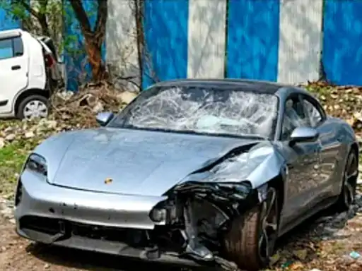 Pune Porsche Accident: पोर्शे टायकन के GPS और कैमरों को खगाल रही पुलिस, आरोपी के दादा और दोस्त से भी की गई पूछताछ