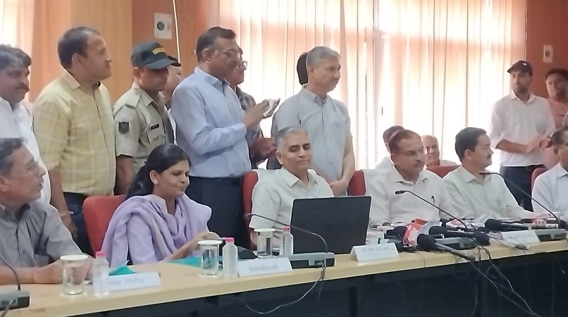 Rajasthan Board Result : राजस्थान बोर्ड 12वीं का रिजल्ट जारी, तीनों स्ट्रीम में लड़कियों ने मारी बाजी