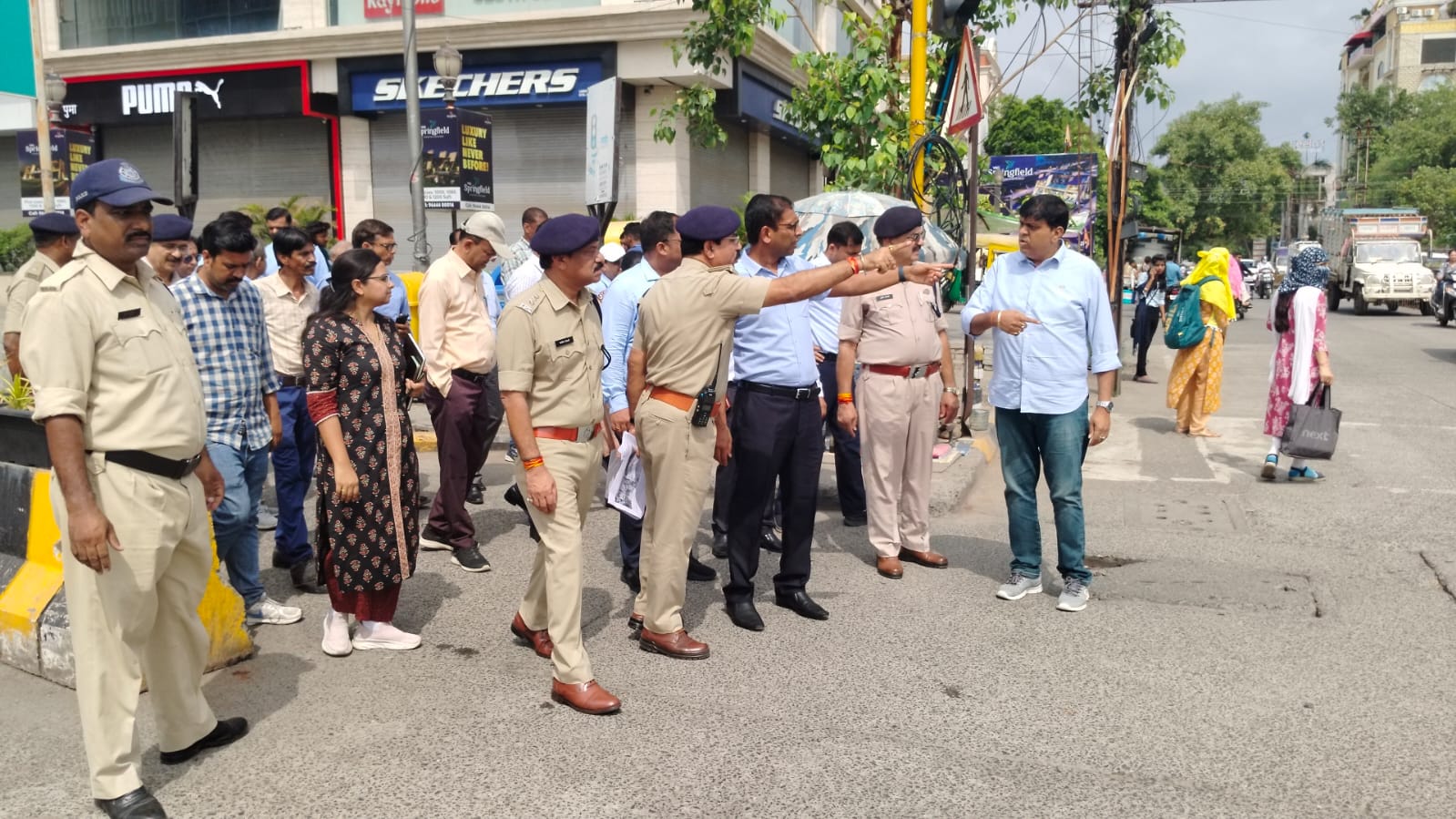 इंदौर को जल्द मिलेगी ट्रैफिक से मुक्ति, कलेक्टर ने विशेष पहल की शुरू