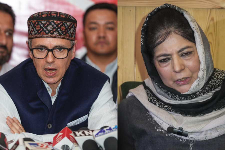 आम चुनावों में जम्मू कश्मीर में बड़ा उलटफेर, दो पूर्व मुख्यमंत्री को मिली करारी हार, जानें BJP को कितनी सीटें मिली?