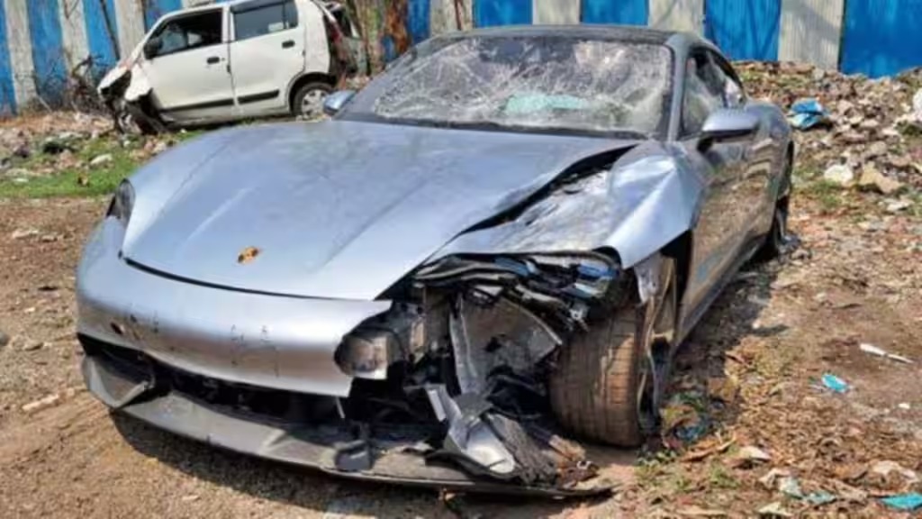 पुणे पोर्श मामले में नाबालिग आरोपी के दादा ने किया HC का रुख, कहा- 'झूठे आरोपों में फंसाया...'