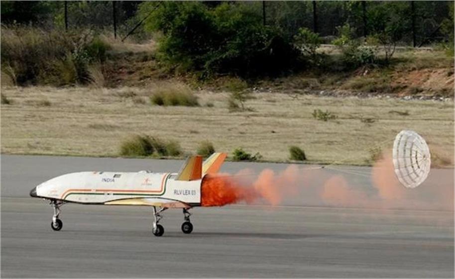 स्पेस में ISRO की हैट्रिक! 'पुष्पक' विमान की लगातार तीसरी सफल लैडिंग, खास है ये तकनीक