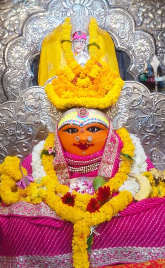 Live Darshan : हमारे साथ कीजिए देश और दुनिया के प्रमुख मंदिरों के लाइव दर्शन