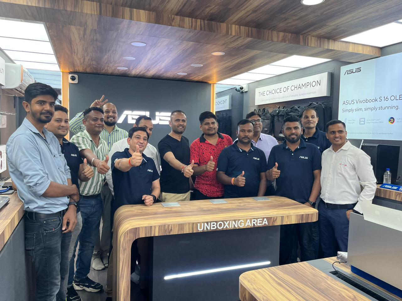 भिलाई में अपने एक्सक्लूसिव स्टोर के साथ पैन इंडिया रिटेल स्ट्रेटेजी को सुदृढ़ कर रहा है 'ASUS'