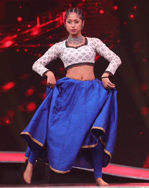 'इंडियाज बेस्ट डांसर-सीजन 4' में सिलीगुड़ी की सुष्मिता मिस्त्री ने अपने कथक और वाकिंग स्टाइल से जजों का दिल जीता