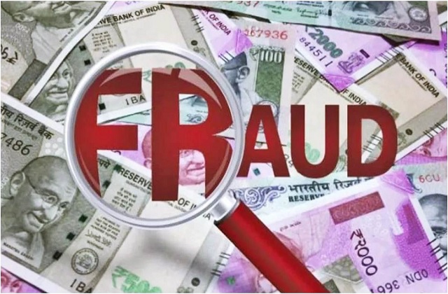 नौकर ने मालिक को लगाया चूना, एक करोड़ की कीमत का सोने का सिक्का लेकर फरार
