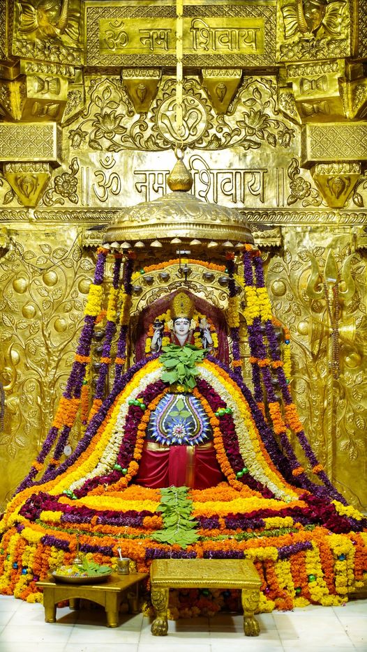 Live Darshan : हमारे साथ कीजिए देश और दुनिया के प्रमुख मंदिरों के लाइव दर्शन