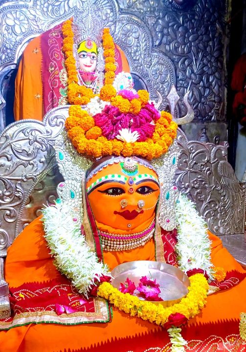 Live Darshan : हमारे साथ कीजिए देश और दुनिया के प्रमुख मंदिरों के लाइव दर्शन
