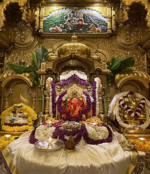 Live Darshan : हमारे साथ कीजिए देश और दुनिया के प्रमुख मंदिरों के लाइव दर्शन