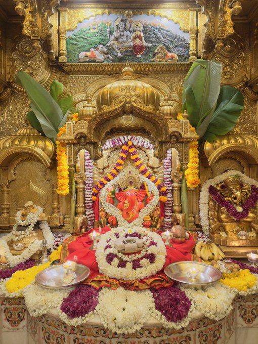Live Darshan : हमारे साथ कीजिए देश और दुनिया के प्रमुख मंदिरों के लाइव दर्शन
