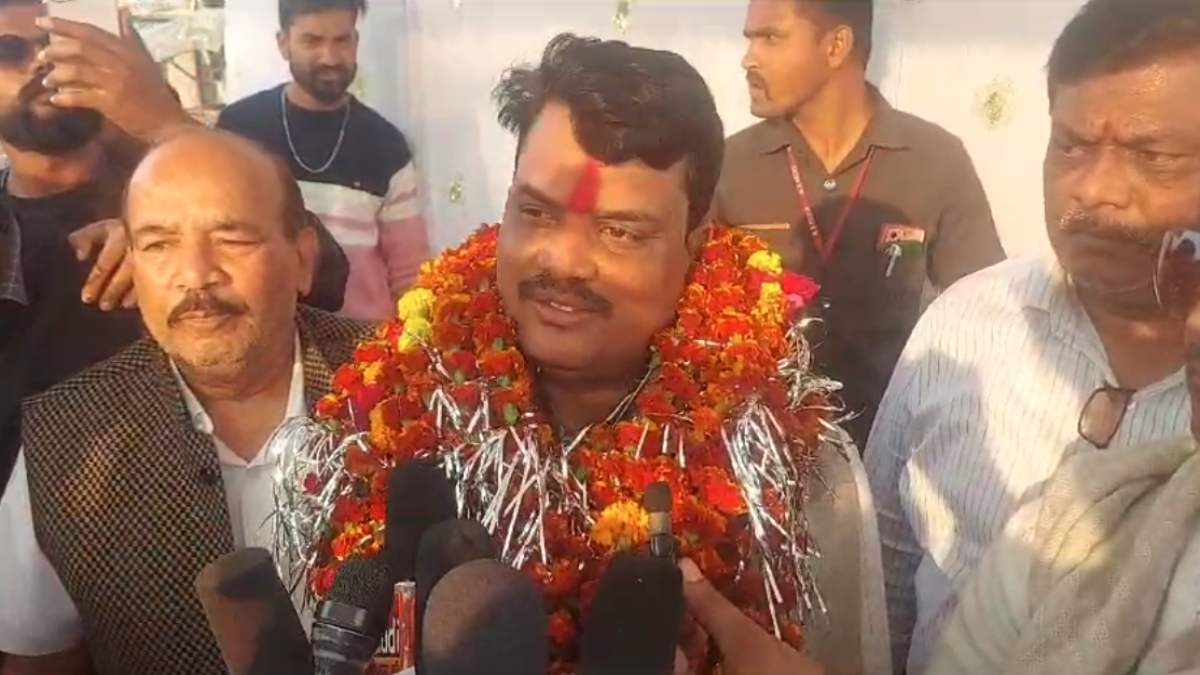इस्तीफे की अटकलों के बीच मंत्री नागर सिंह चौहान दिल्ली तलब