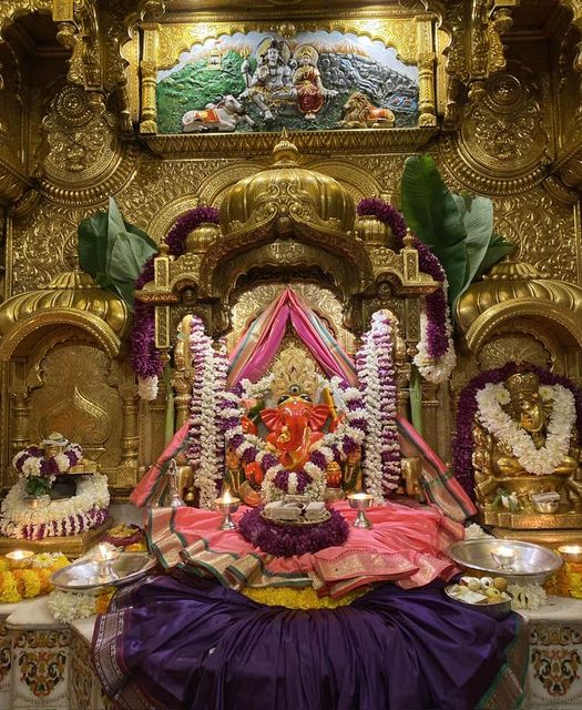Live Darshan : हमारे साथ कीजिए देश और दुनिया के प्रमुख मंदिरों के लाइव दर्शन