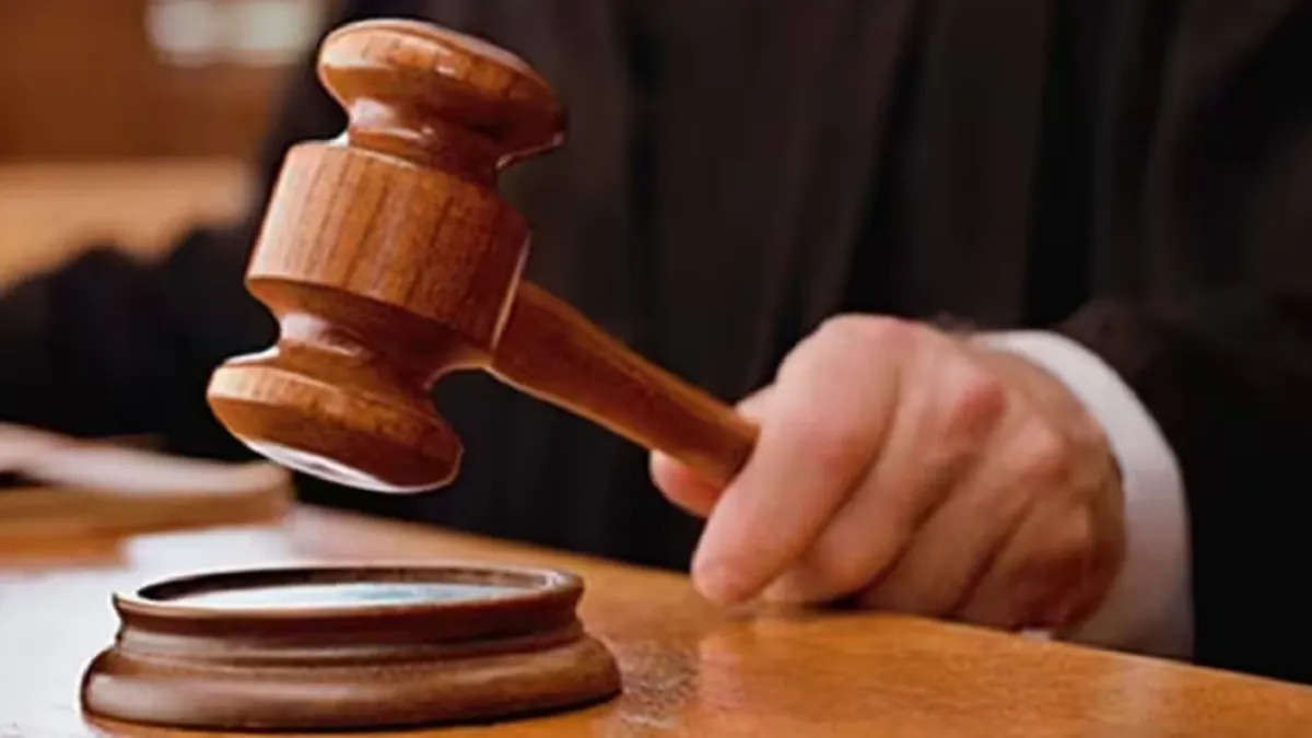 यूपी सरकार को 69 हजार शिक्षक भर्ती मामले में बड़ा झटका, जानें HC ने क्या दिया फैसला?