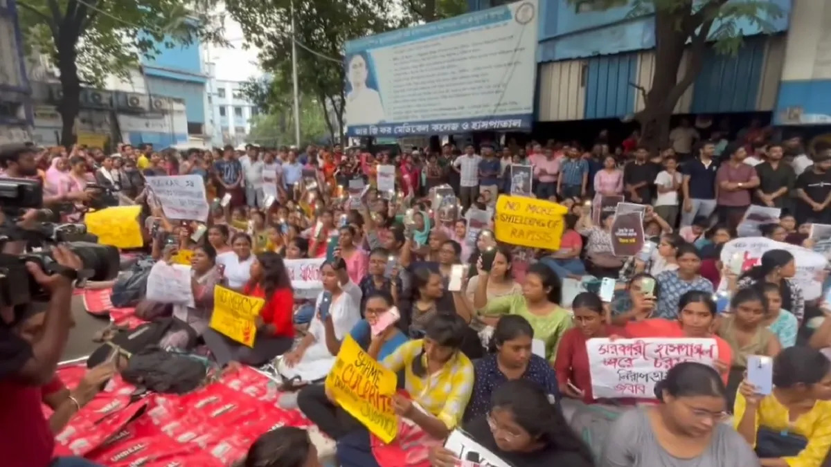 Rape Murder Case : लेडी डॉक्टर की ऑटोप्सी रिपोर्ट में हुआ सच का खुलासा, 'गर्दन टूटी, प्राइवेट पार्ट से खून बहा...'