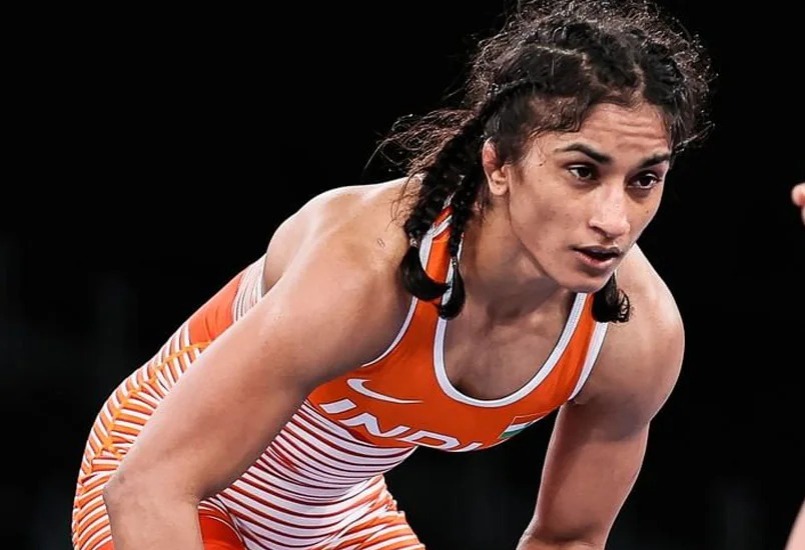 Paris Olympics 2024: पेरिस ओलंपिक में विनेश फोगाट अयोग्य घोषित, नहीं खेल पाएंगी फाइनल मुकाबला