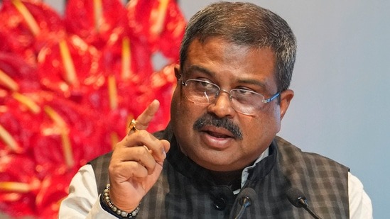 'जघन्य अपराधों के लिए TMC सरकार जवाबदेह..', कोलकाता बलात्कार और हत्या मामले पर बोले धर्मेंद्र प्रधान