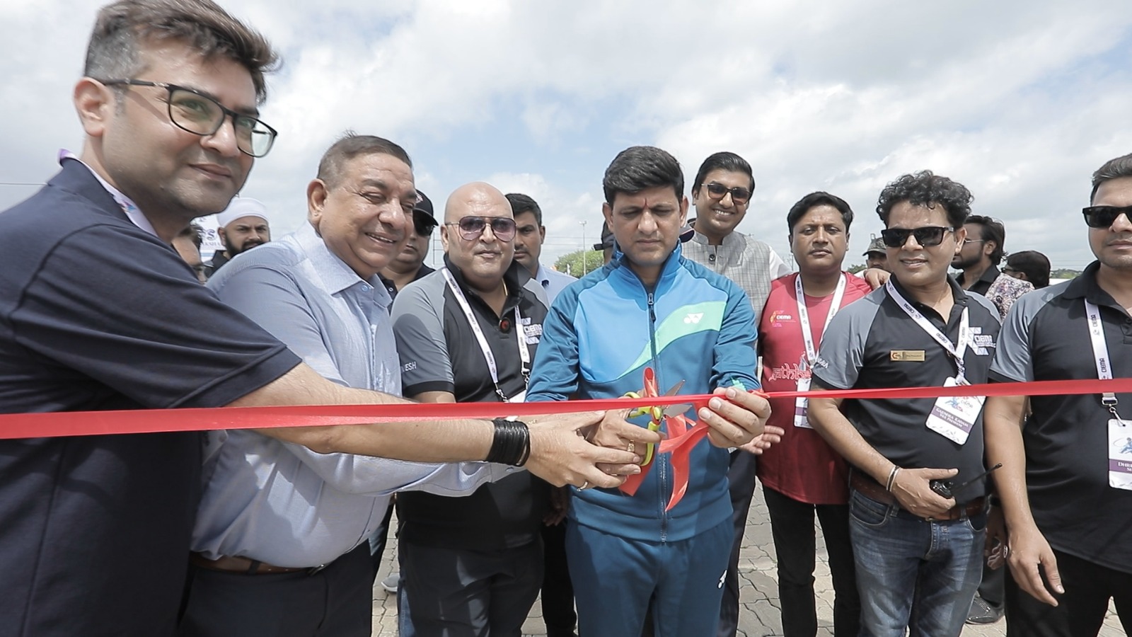 सीएमा क्रिकेट लीग की धमाकेदार शुरुआत, पहले दिन हुए 10 रोमांचक मैच