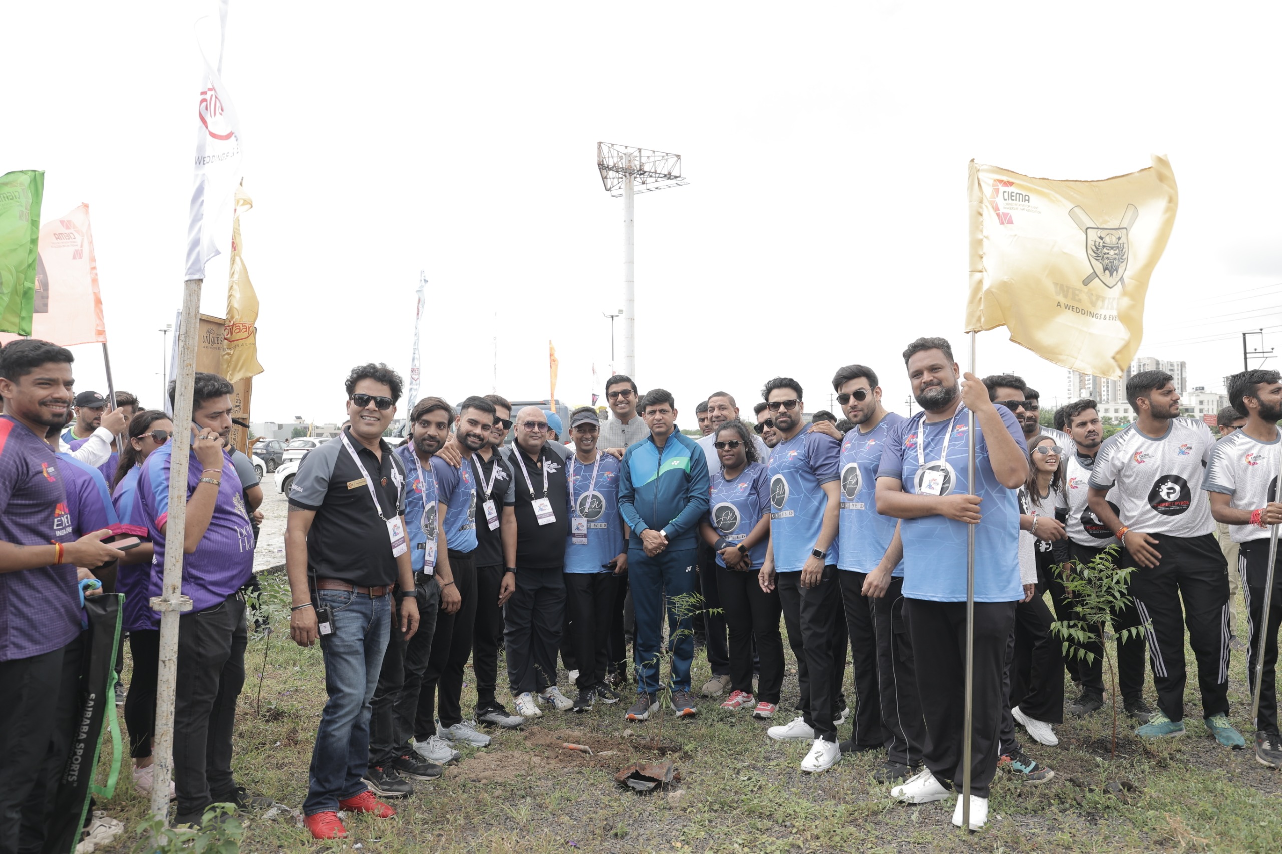 सीएमा क्रिकेट लीग की धमाकेदार शुरुआत, पहले दिन हुए 10 रोमांचक मैच