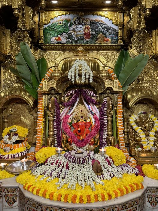 Live Darshan: हमारे साथ कीजिए देश और दुनिया के प्रमुख मंदिरों के लाइव दर्शन
