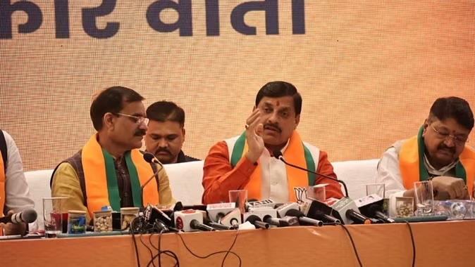 खुशखबरी! MP में बनेंगे 17 नए रेलवे स्टेशन, इंदौर-मुंबई के बीच घटेगी 200 किमी की दूरी, समय की होगी बचत