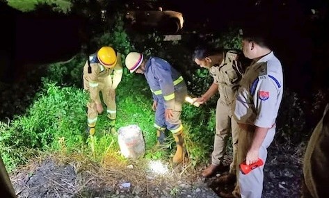 कानपुर में कालिंदी एक्सप्रेस को उड़ाने की साजिश, LPG सिलिंडर ट्रैक पर रखा, लोको पायलट के सूझबूझ से टला हादसा