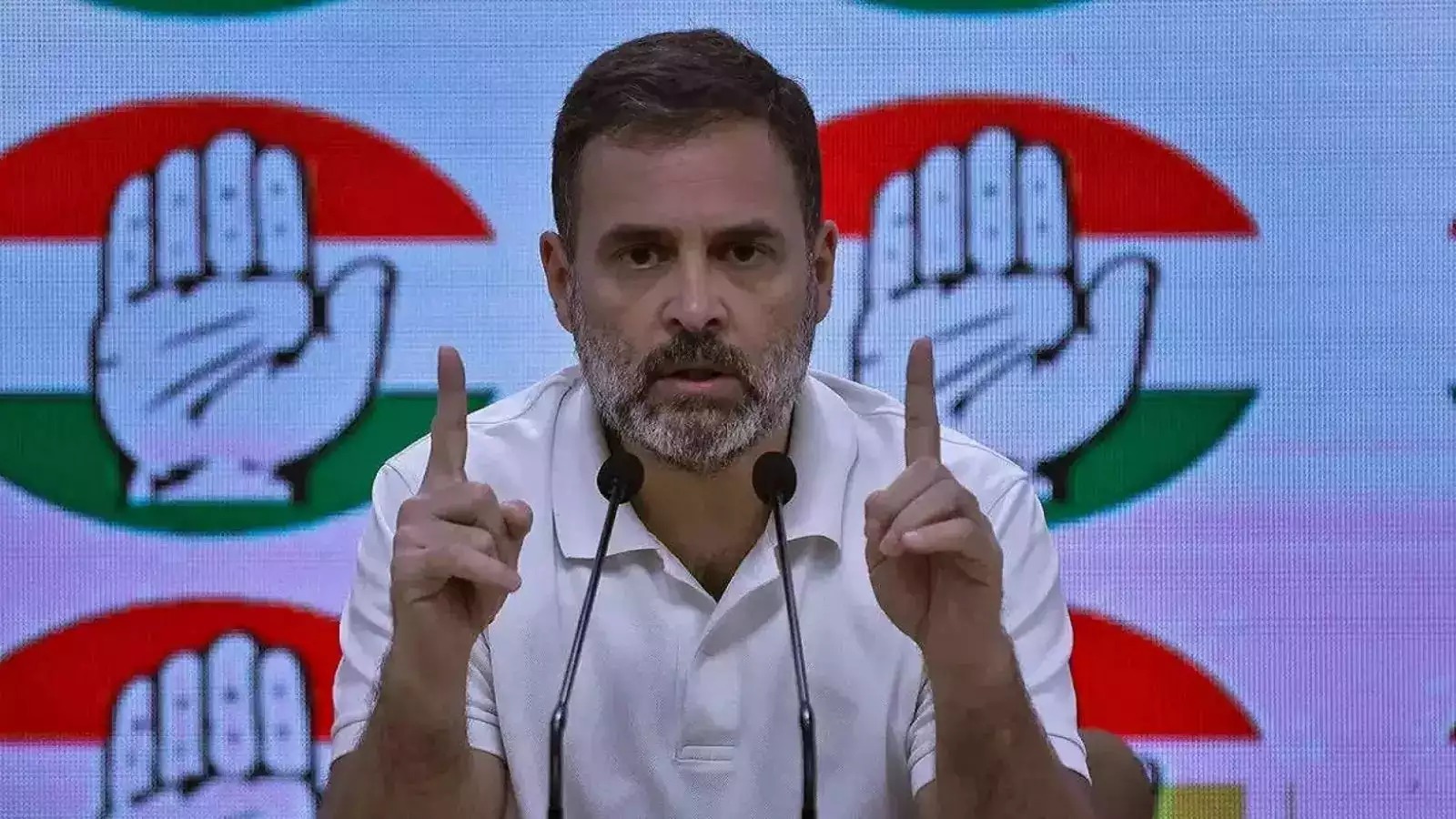 'BJP शासित राज्यों की कानून व्यवस्था अस्तित्वहीन..,' इंदौर में सेना अफसरों से लूट पर बोले राहुल गांधी