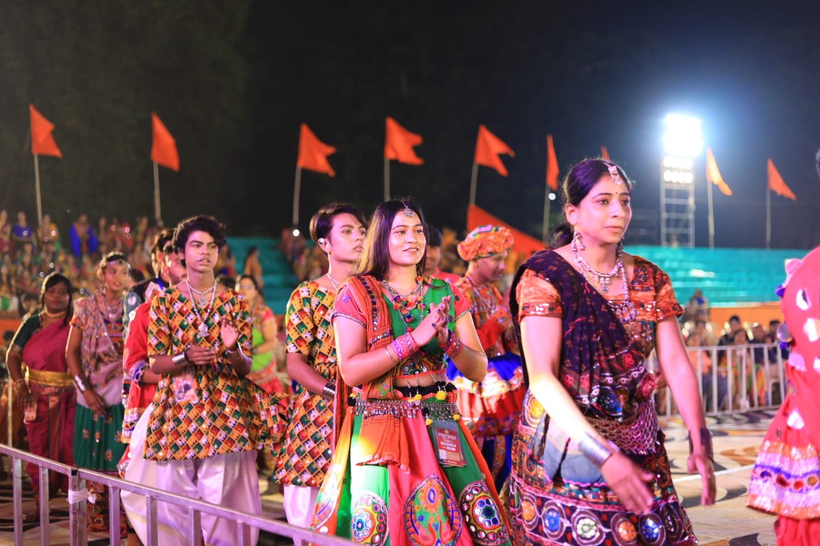‘घूमर’ गरबा महोत्सव में दूसरे दिन भी धूम