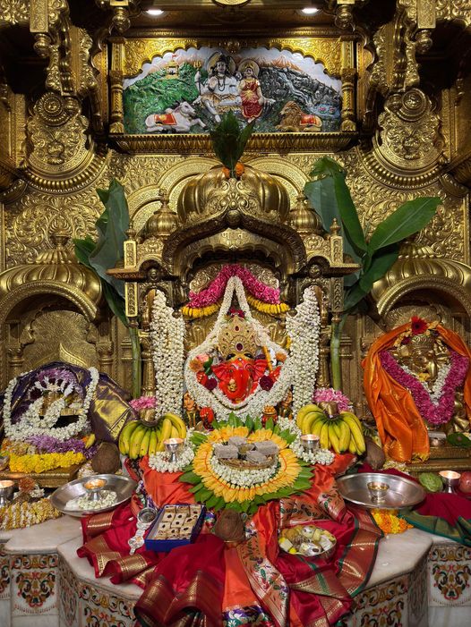 Live Darshan: हमारे साथ कीजिए देश और दुनिया के प्रमुख मंदिरों के लाइव दर्शन