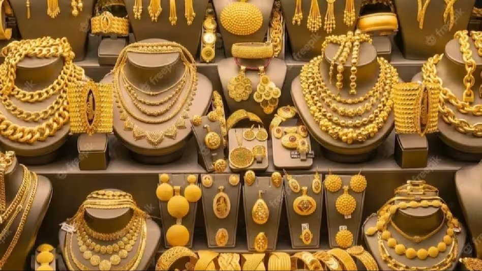 Gold & Silver Price: सोना-चांदी ऑल टाइम हाई पर, चांदी 2800 रुपये बढ़ी, सोने में रिकॉर्ड तोड़ बढ़ोत्तरी