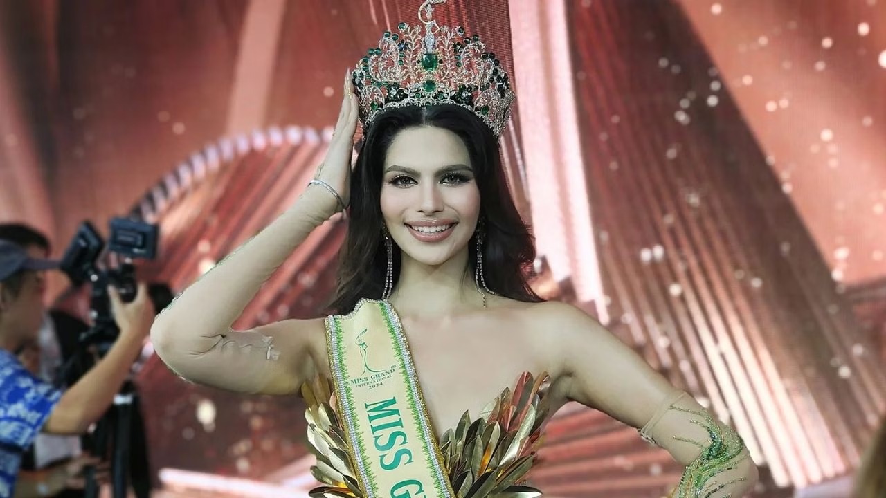 Miss Grand International : पंजाब की बेटी रेचल ने रचा इतिहास, मिस ग्रैंड इंटरनेशनल का खिताब जीतने वाली बनी पहली भारतीय